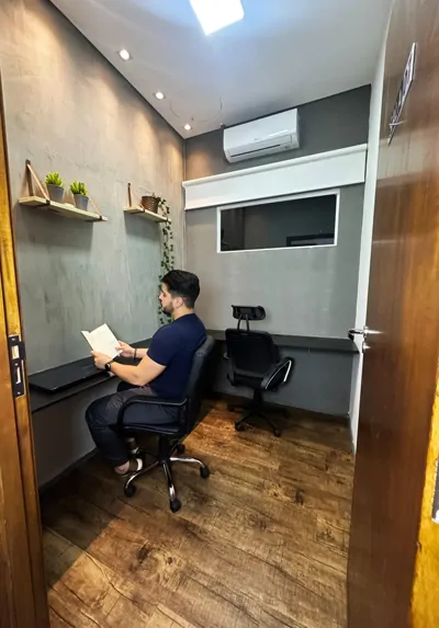 Sala privativa em uso — 199 Offices