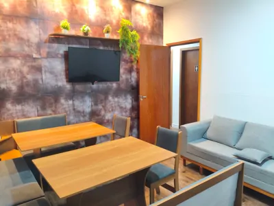 Sala de TV — 199 Offices